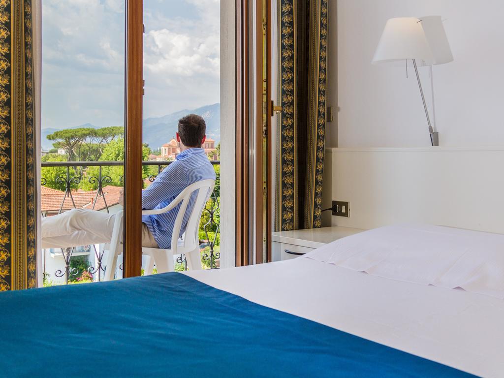 Hotel Tarabella Forte dei Marmi Phòng bức ảnh